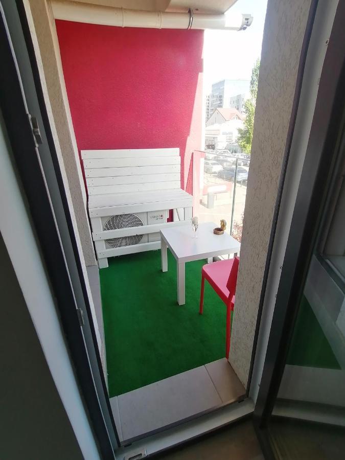 Ferienwohnung Baba Afiti Mall Plaza Bucuresti Exterior foto